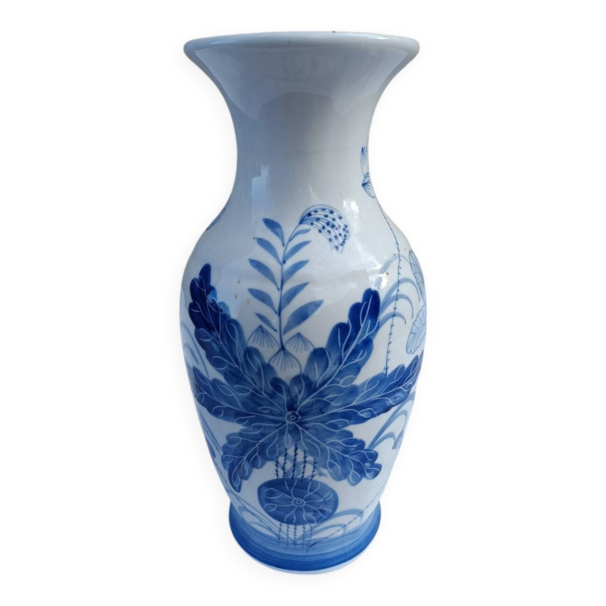 Blue porcelain vase