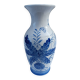 Blue porcelain vase