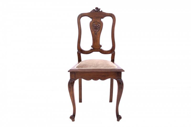 Set of six antique chairs from around 1900, France. After renovation.