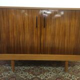 Buffet en bois clair et palissandre années 60