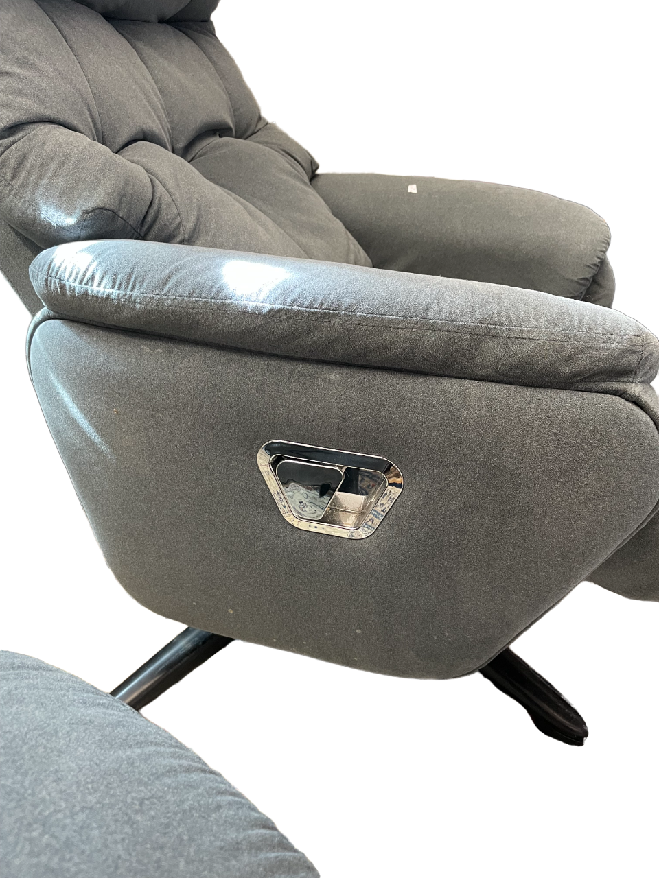 Armchair and his ottoman