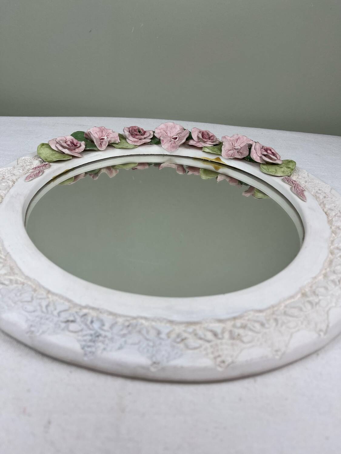 Mirror with a flower crown