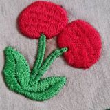 Set of 4 hand-embroidered linen napkins