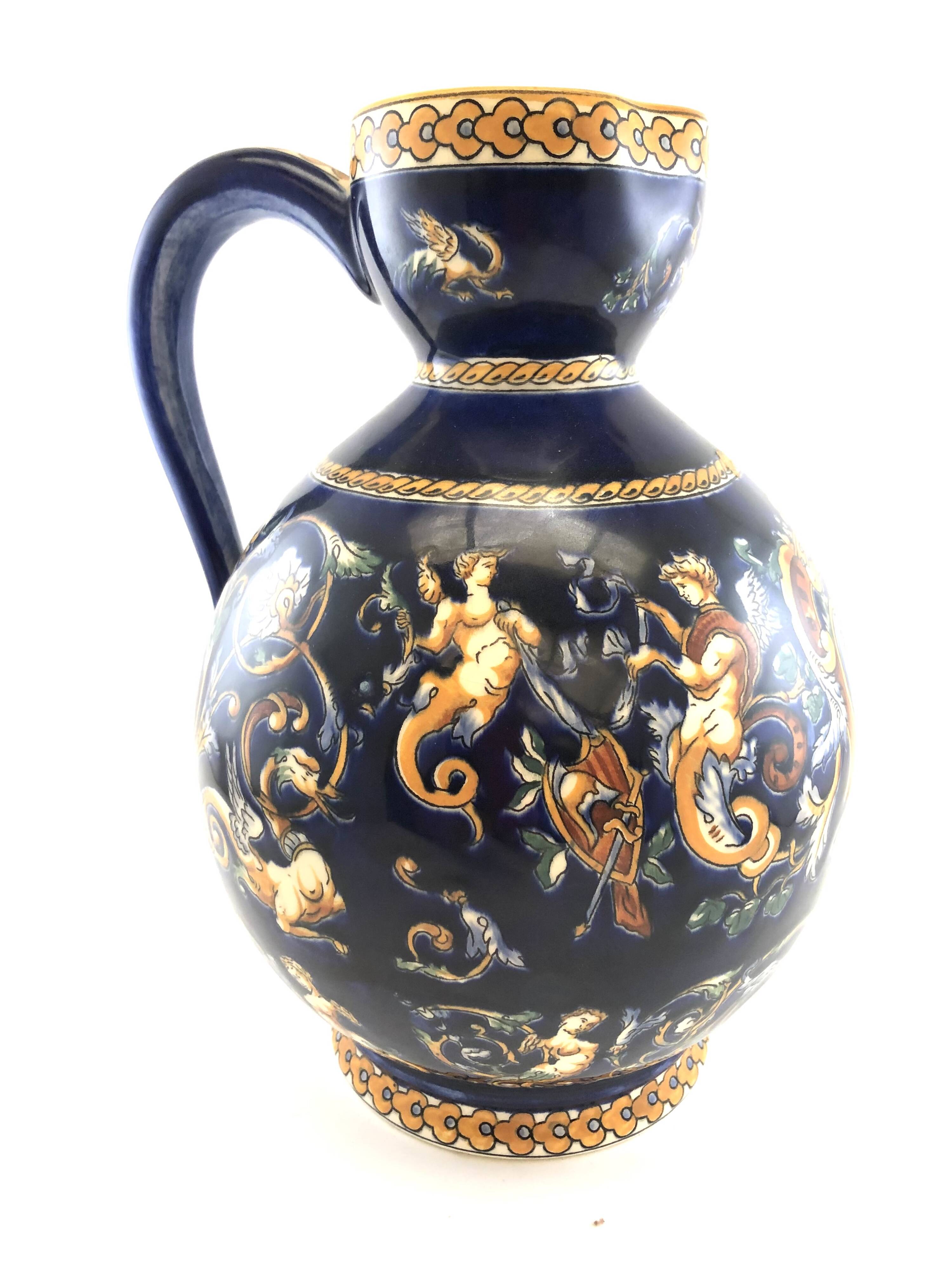 Grand pichet en faïence bleue de Gien – Modèle Renaissance