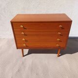 Scandinavian style commode