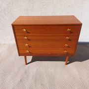 Scandinavian style commode