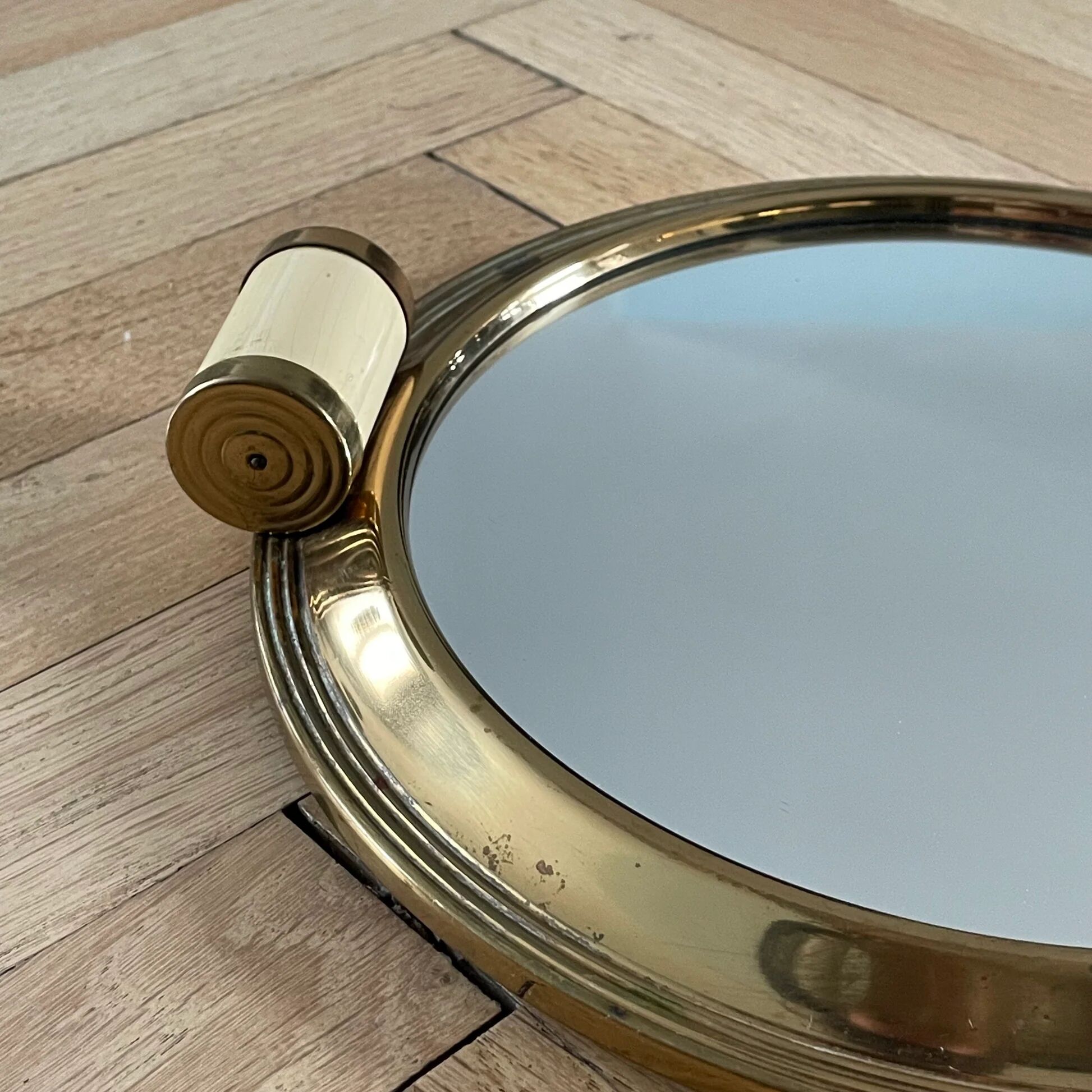 Art Deco mirror plateau from the 1950s.