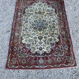 Grand tapis persan ancien