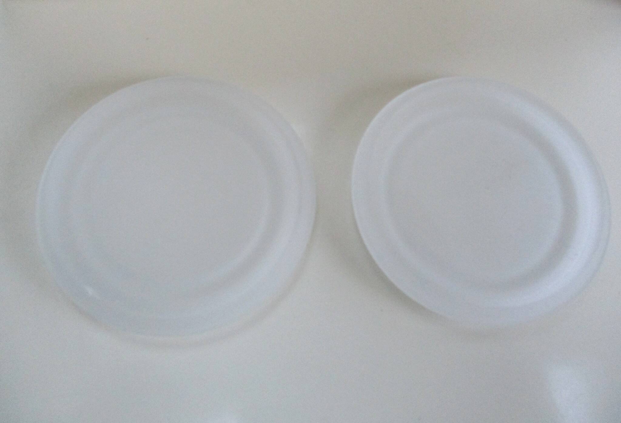 Dessous de bouteille  en verre dépoli,  set de 2