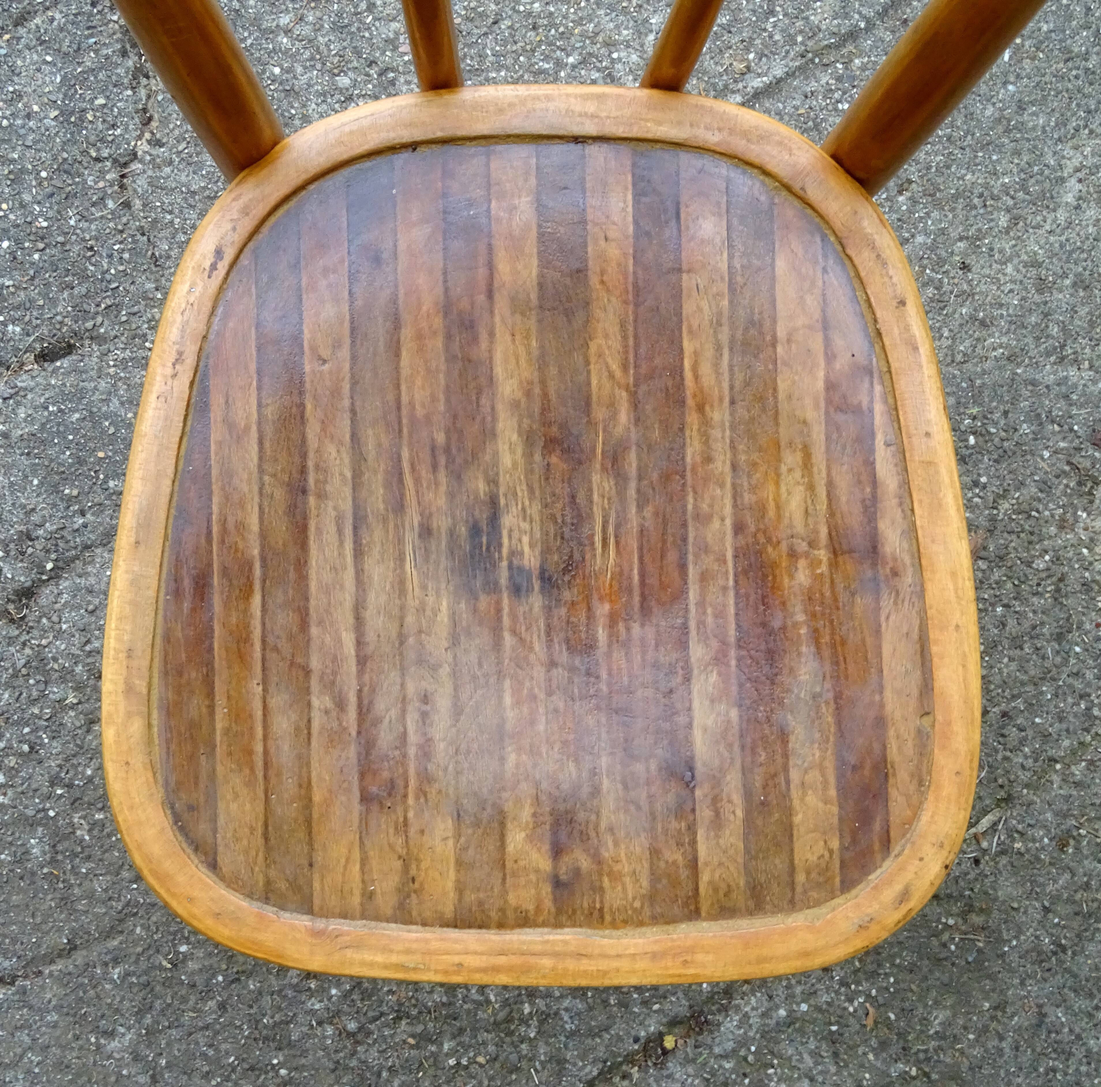 Chaise de bistrot Japy N°56,1925 assise bois