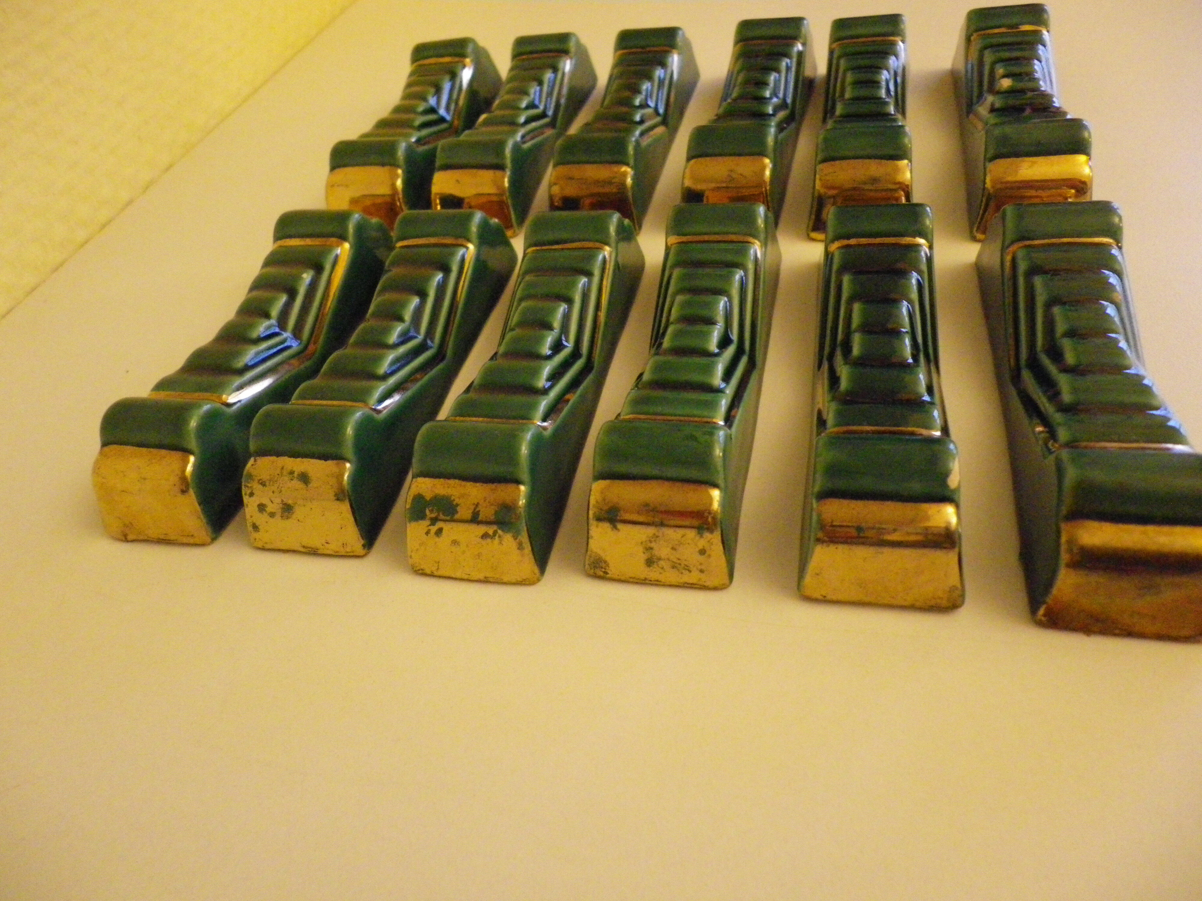 12 Doors green/golden ceramic knives - 1950s