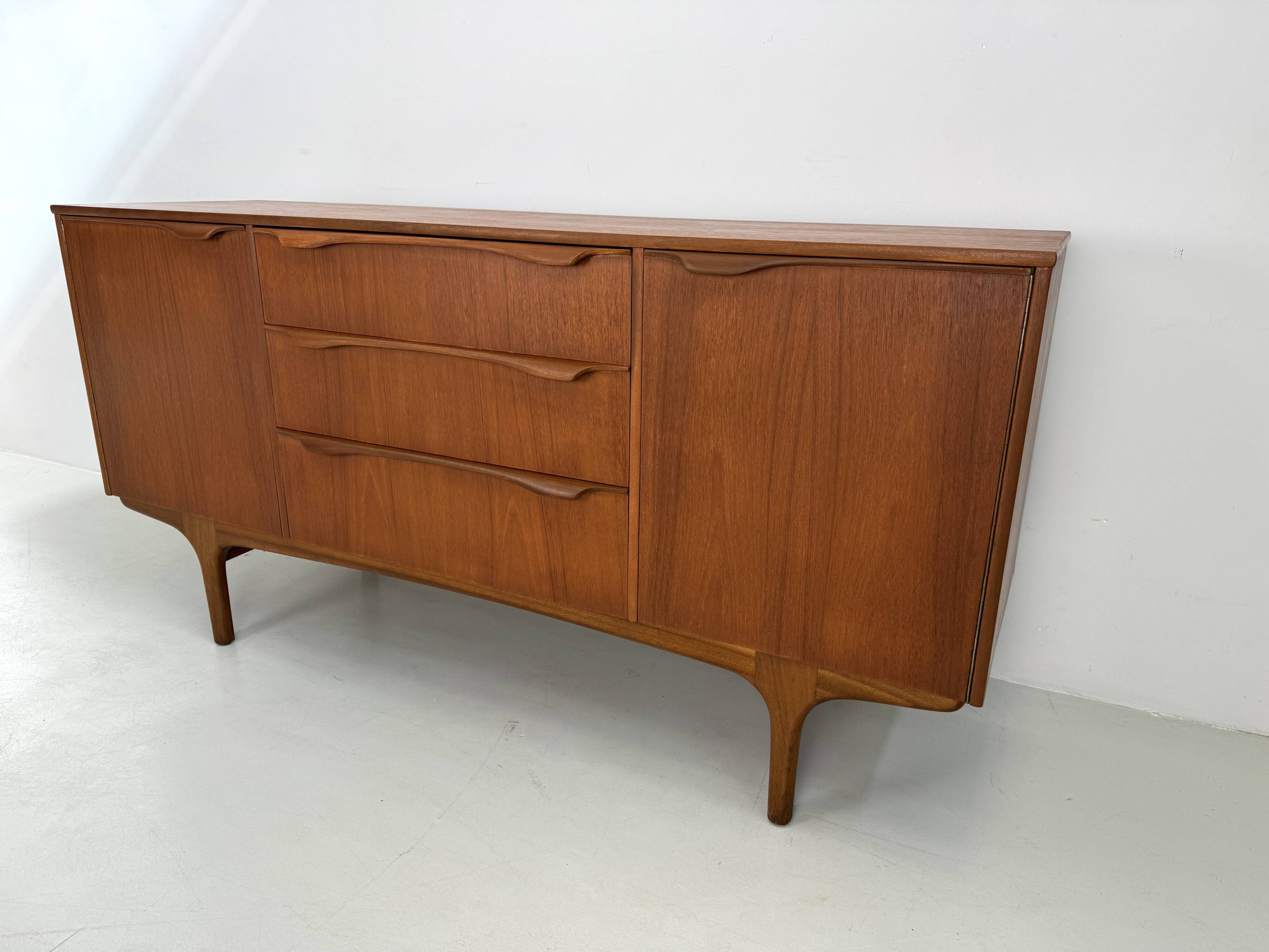 Vintage sideboard from the 1960s produced by Suttclif Todmorden.