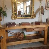 Carpenter's workbench
