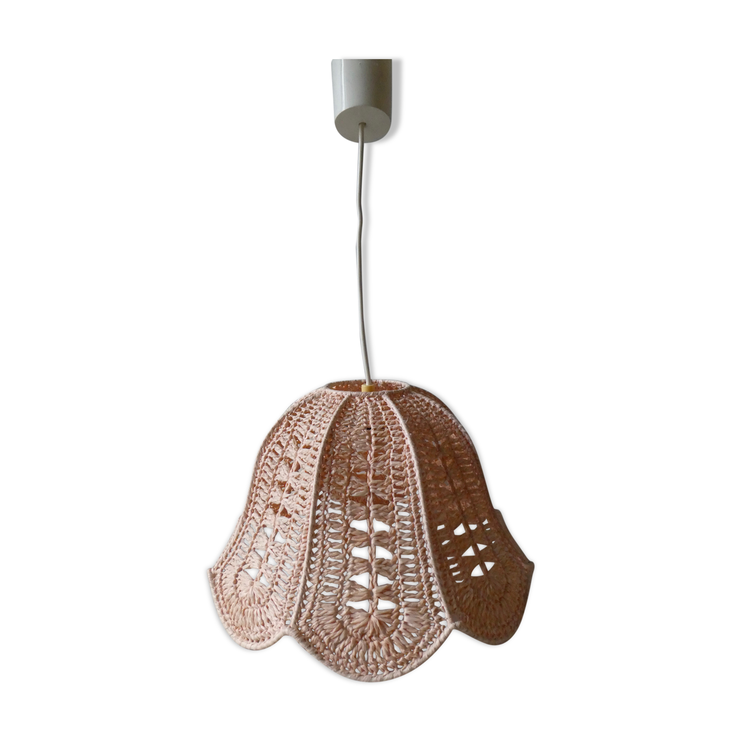 Lustre pink braided raffia hanging