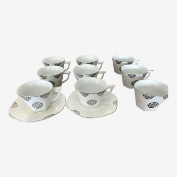 Tasses en porcelaine LT marque deposée