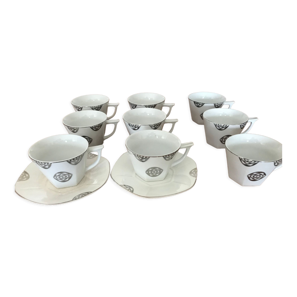 Tasses en porcelaine LT marque deposée