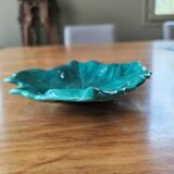 Vintage slipware vine leaf