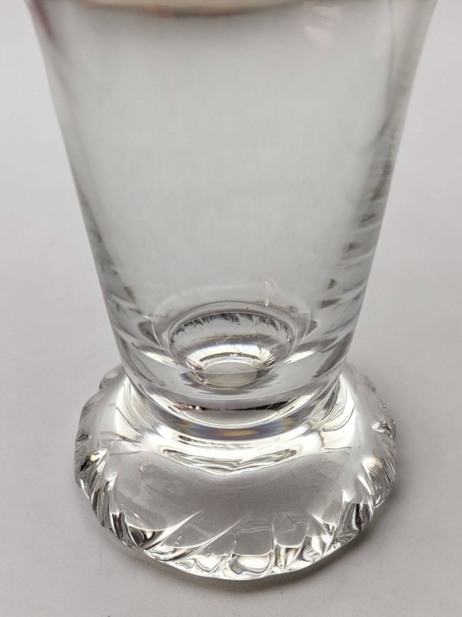 6 crystal flutes Daum, model "Kim", France