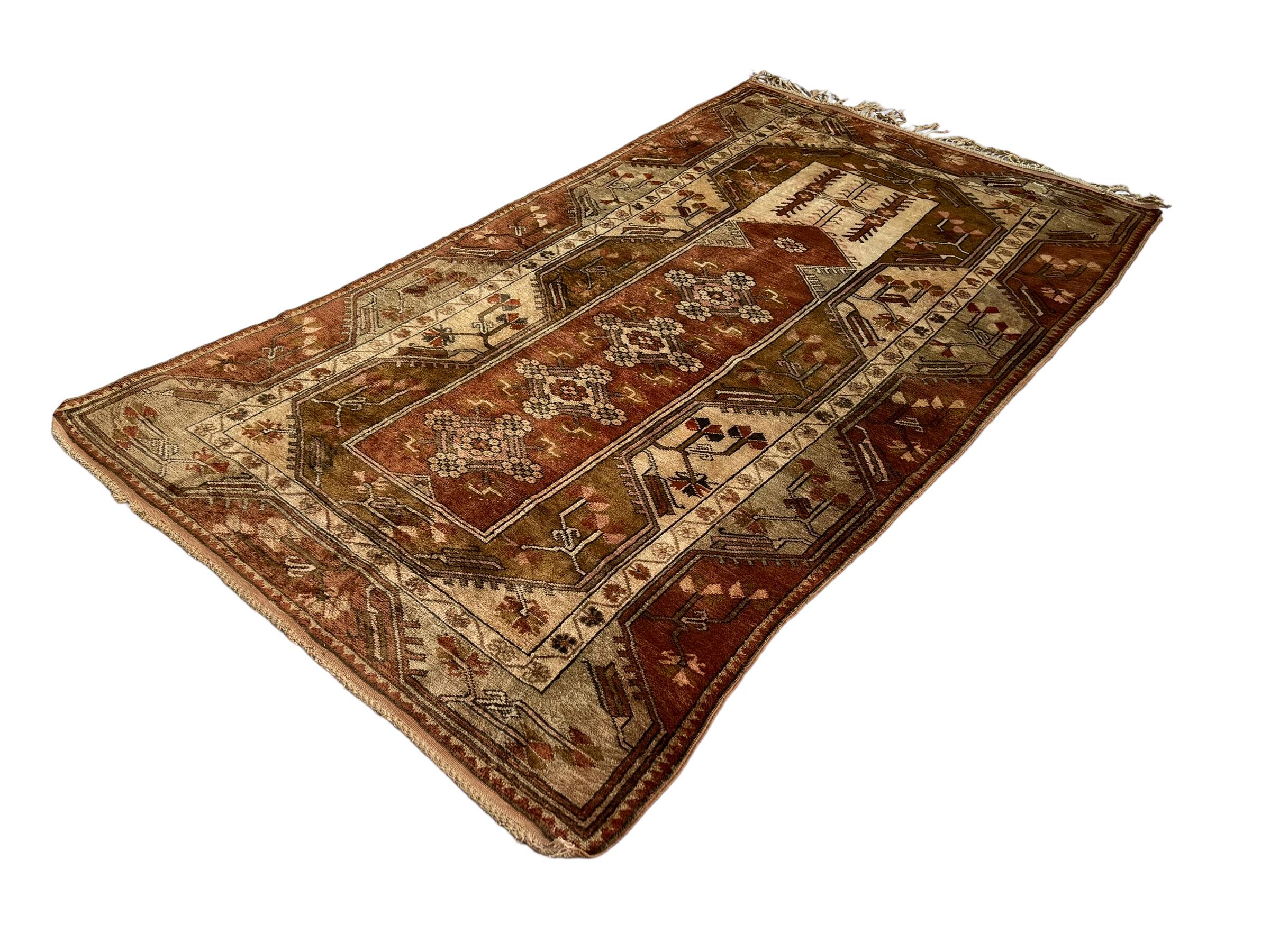 Vintage Turkish Milas Rug , 250 x 133 cm