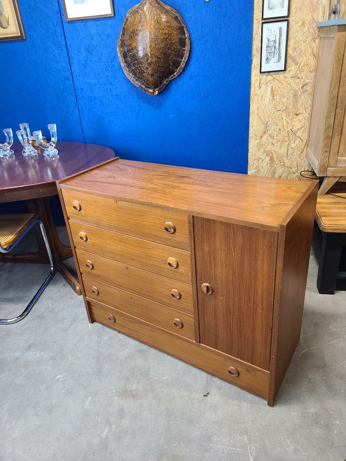 Commode scandinave vers 1960