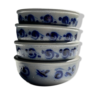 Set of 4 small stoneware bowls hand-painted with geometric blue patterns