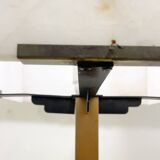 Lampe de table moderne du milieu du siècle marbre et laiton