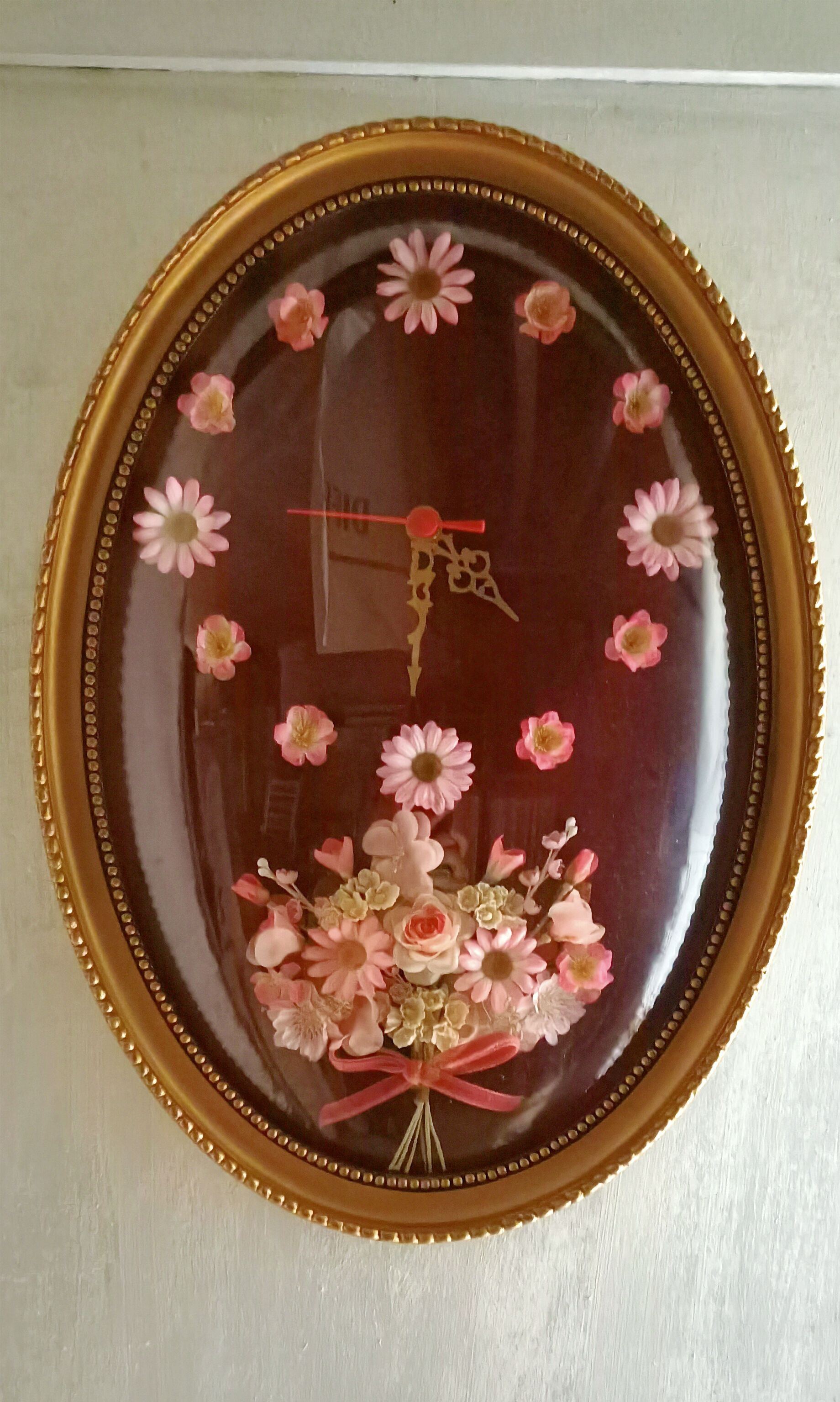 Vintage curved glass clock frame