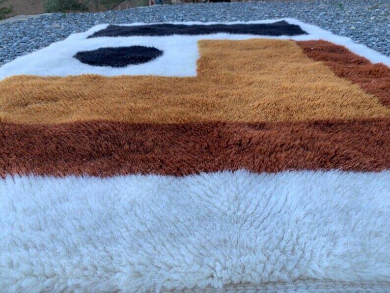 Beni mrirt rug in natural wool size 200 x 300 cm