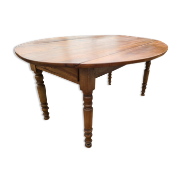 oval walnut table