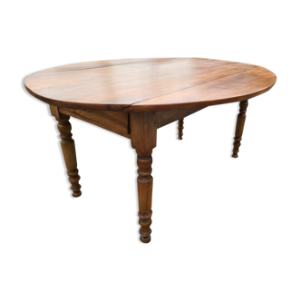 oval walnut table