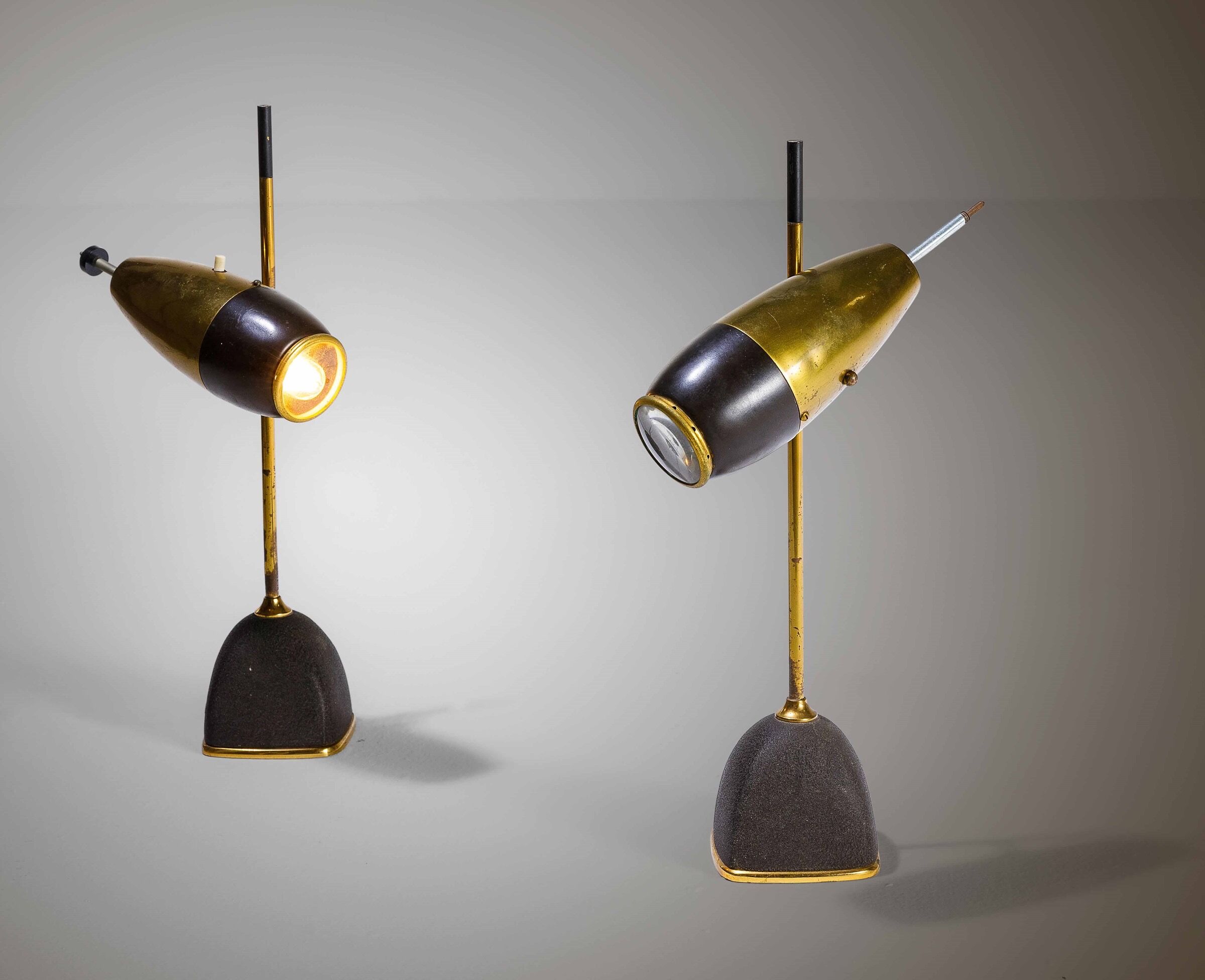Oscar Torlasco, pair of table lamps modele 577, Lumi Milan, 1960