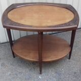 Coffee table 1900 walnut decoration carved with thistles