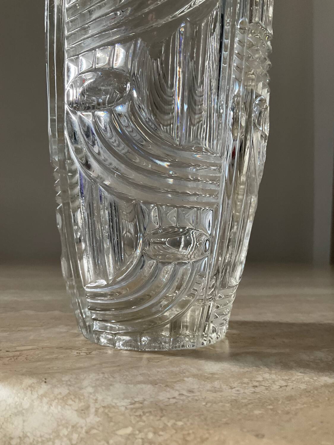 Vase Art Déco en cristal ciselé