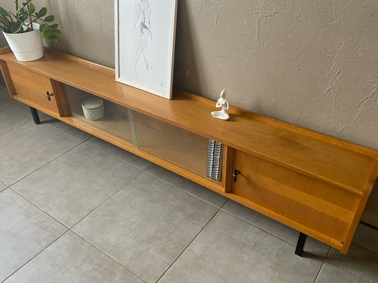 Vintage wooden row from the 50s-60s