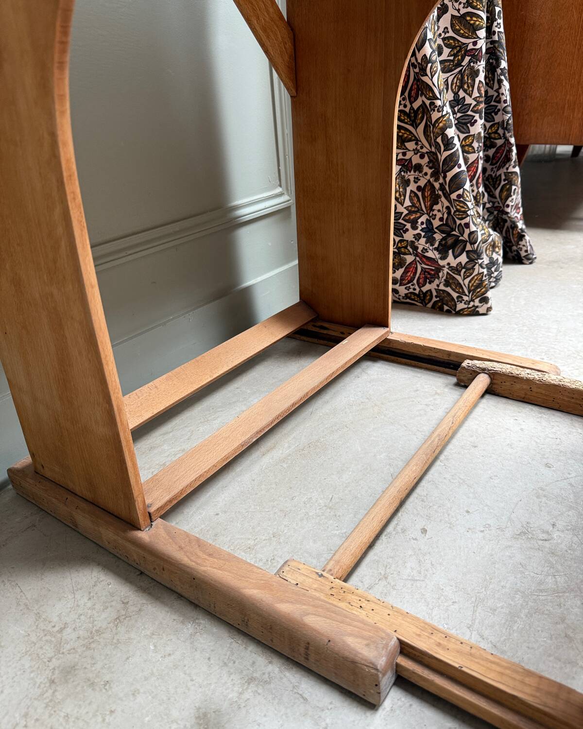 Bureau enfant avec chaise rétractable