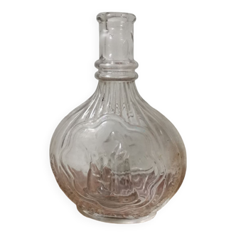 Bouteille carafe en verre moulé vintage religieux eau de la salette