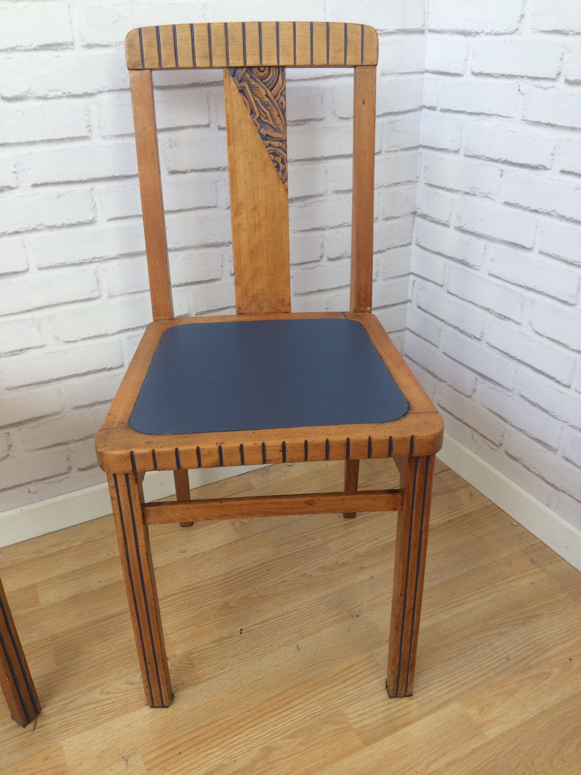 Lot de 2 chaises bistrot art déco