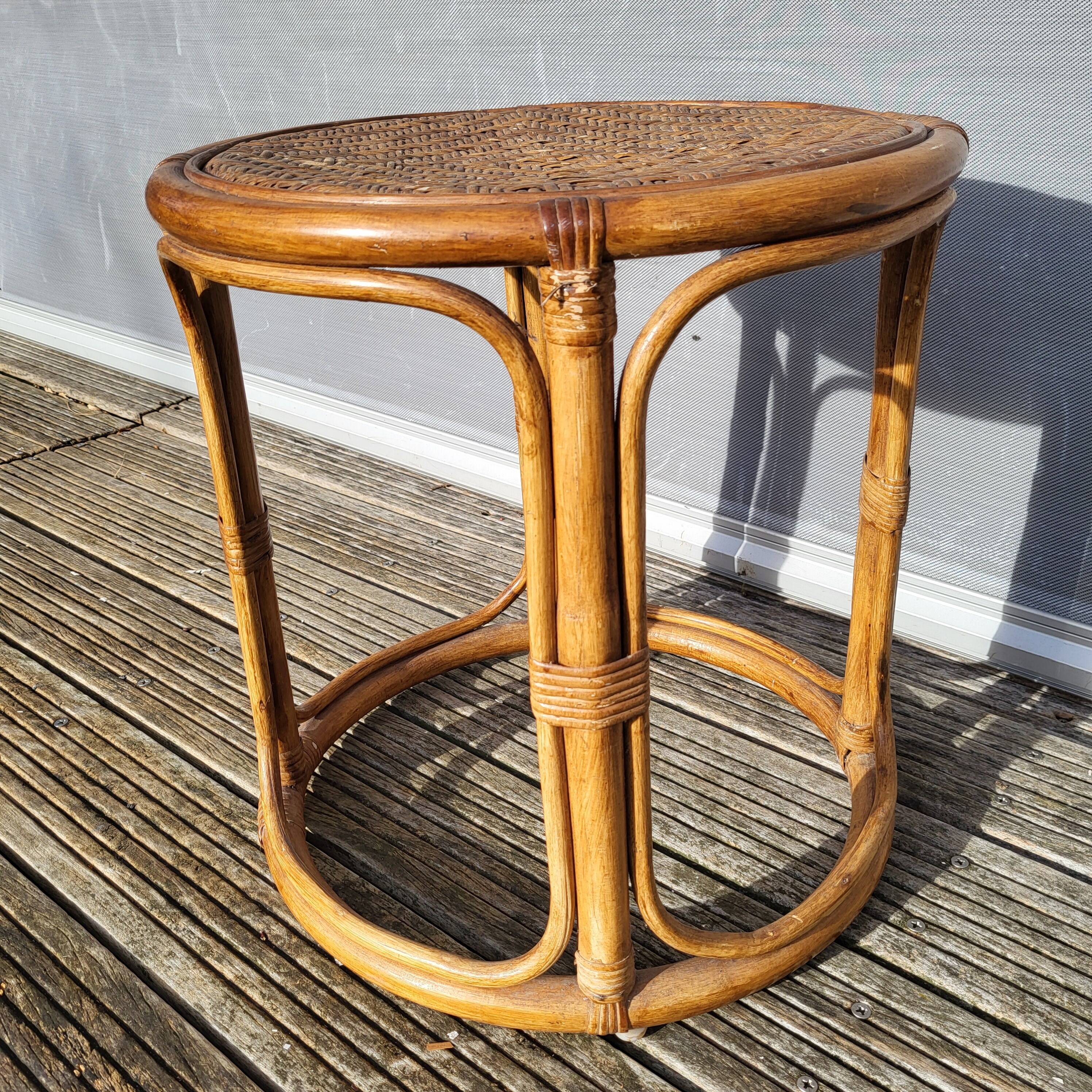 Jungle coffee table • Vintage rattan side table