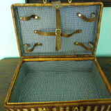 Picnic suitcase, braided wicker, 2 handles, leather closure