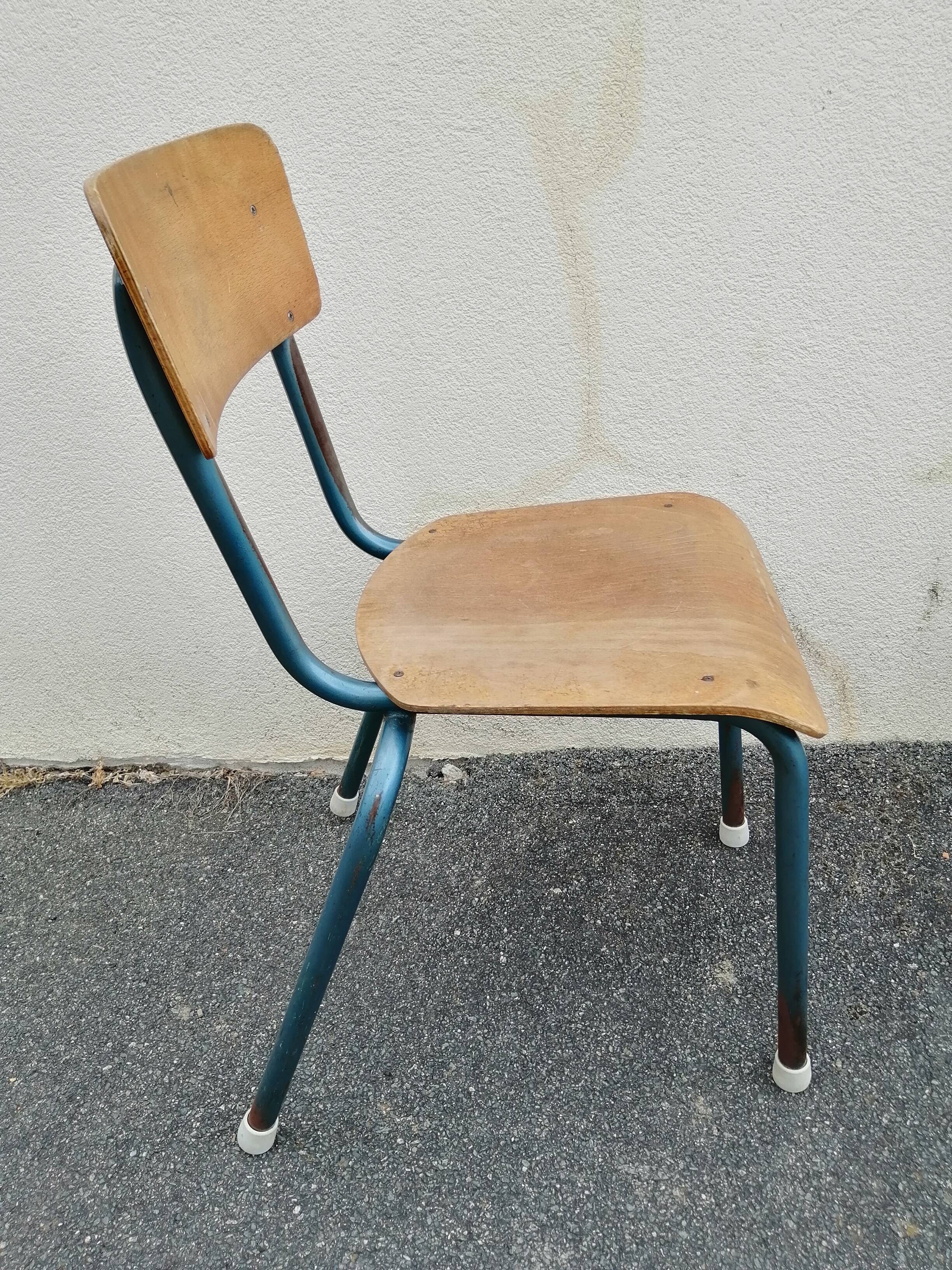 Adult school chairs