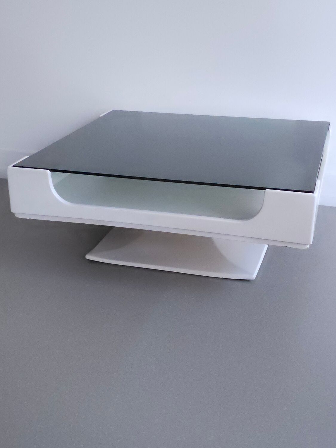 Vintage Space Age Coffee table