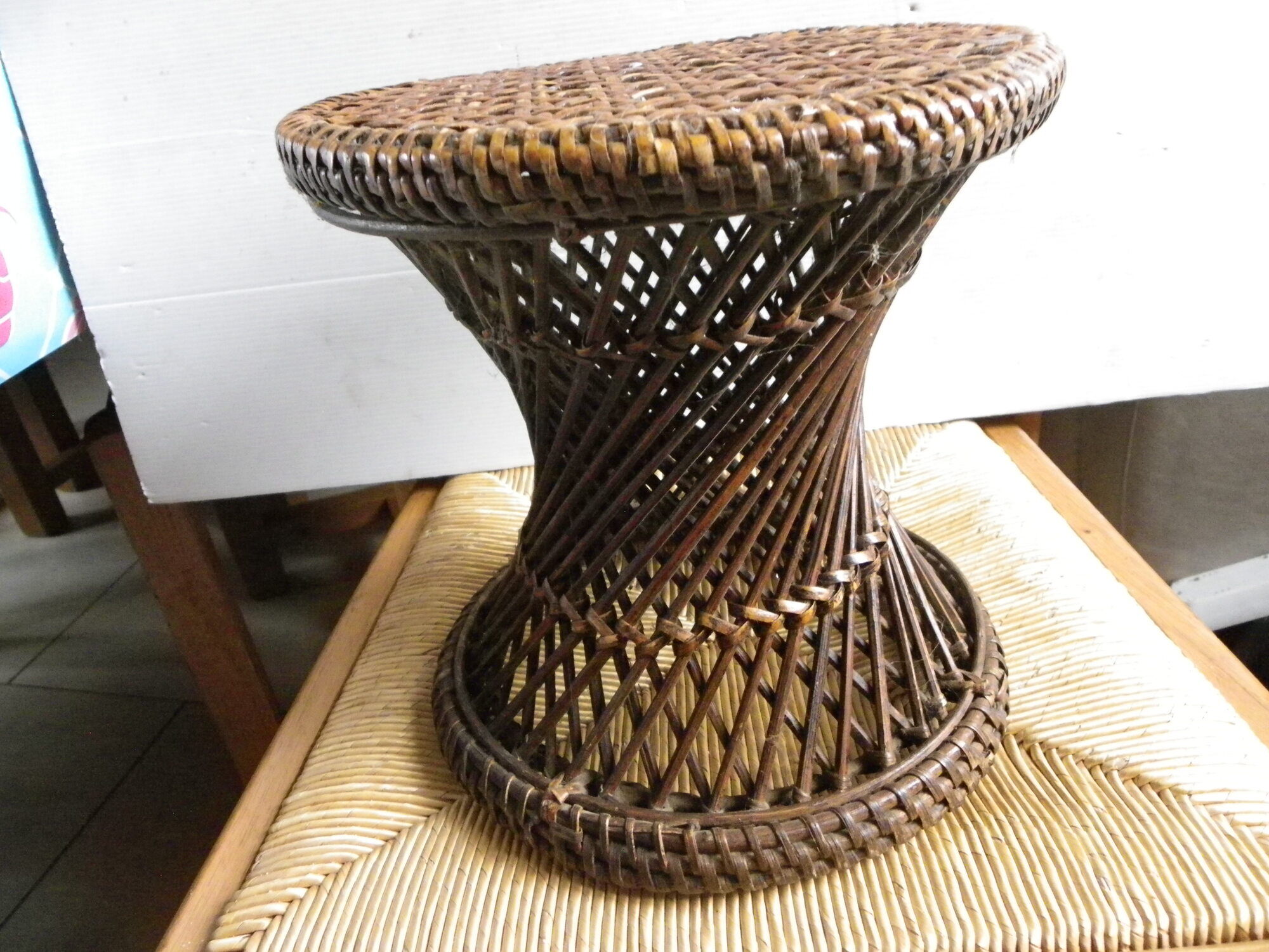 Rattan stool tamtam vintage
