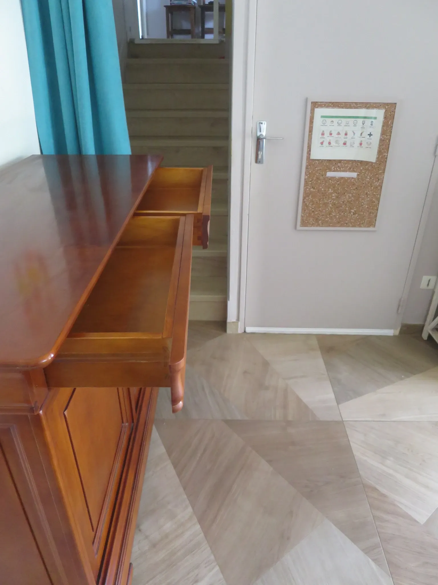 Louis Philippe buffet - 2 drawers - 2 doors - cherry wood - solid wood - dowelled