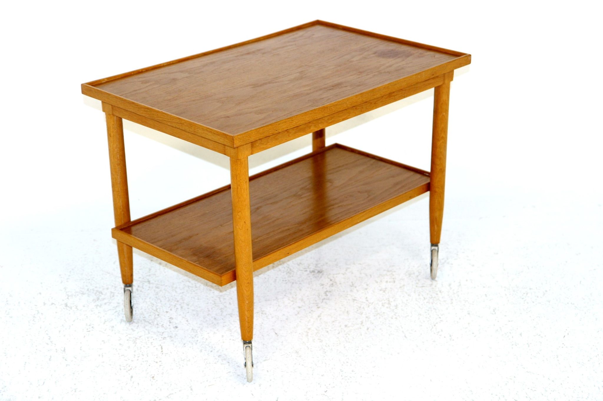 Desserte roulante en chêne, Suède, 1960