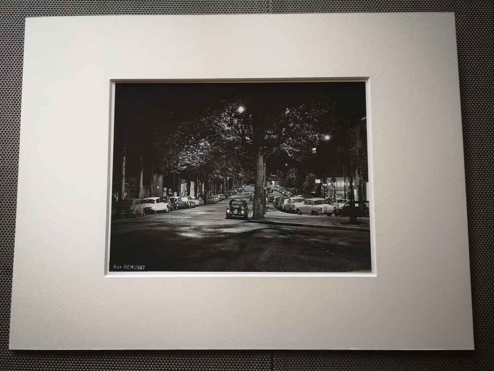 Photograph 18x24cm - Old black and white silver print - Rue Rémusat - 1950s-1960s