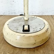 Beige industrial gooseneck table lamp, 1960s