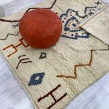 Handcrafted Moroccan Berber carpet 207 x 166 CM