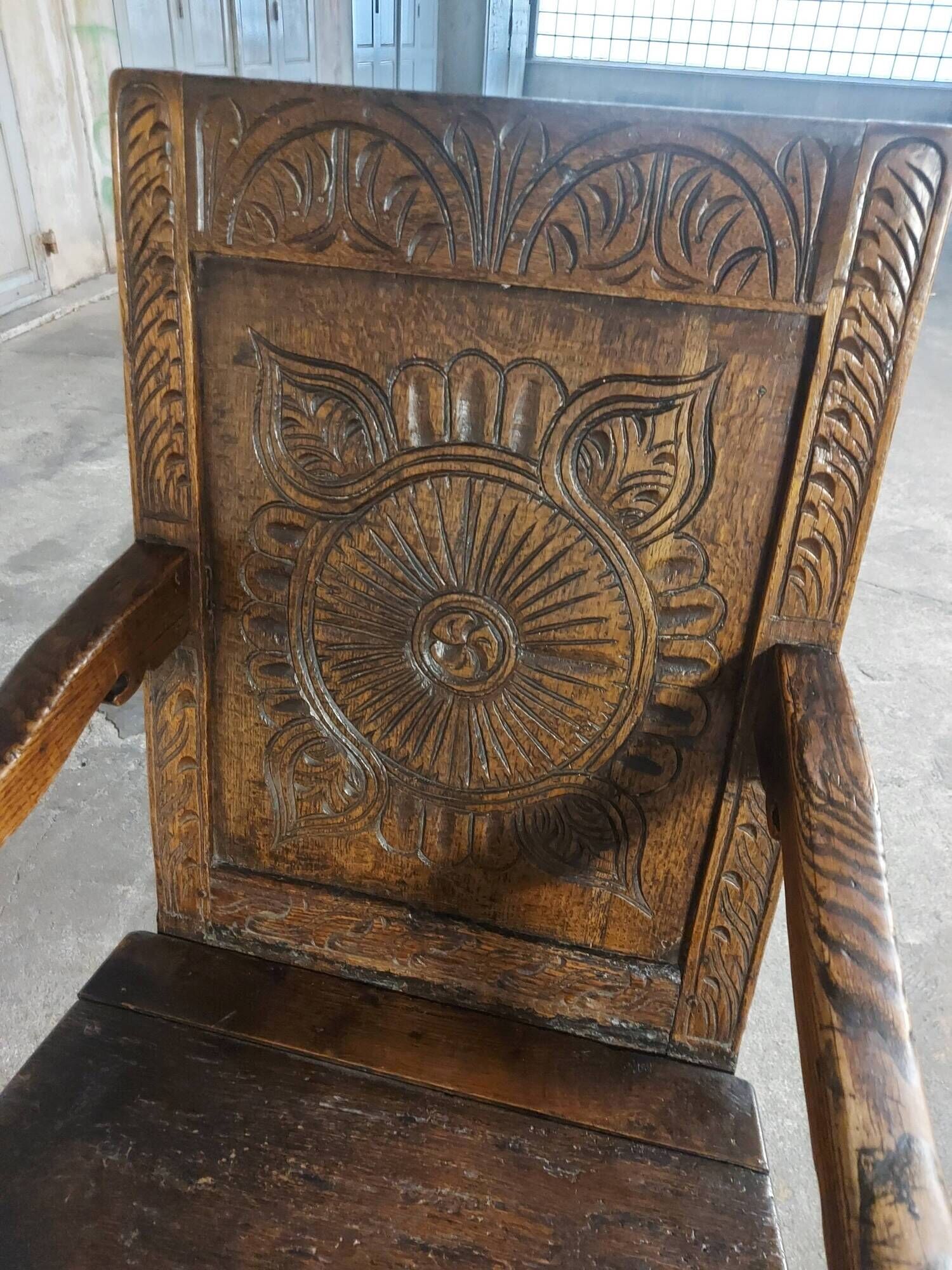English armchair, epoque XVll