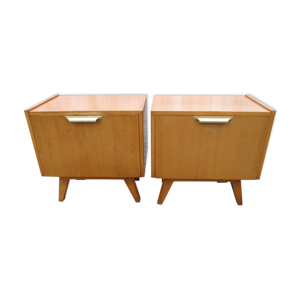 paire de tables de nuit,