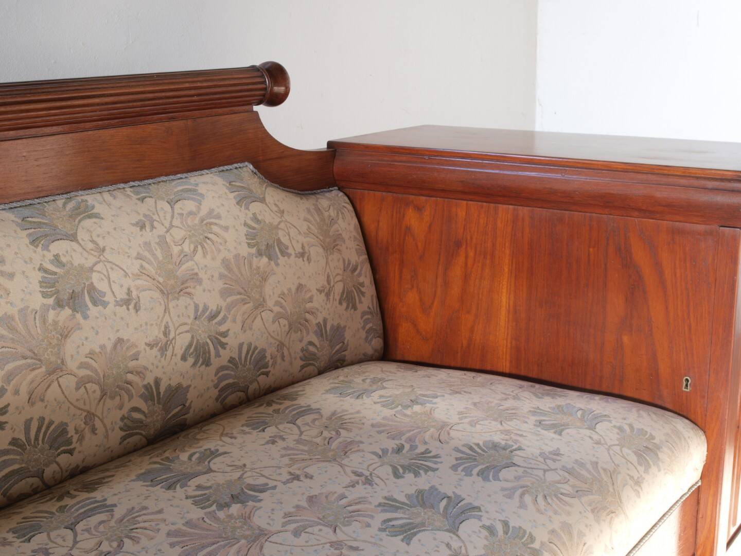 Vintage Oak Sofa / Couch, Antique Empire Danish Craftmanship 1880-1910s